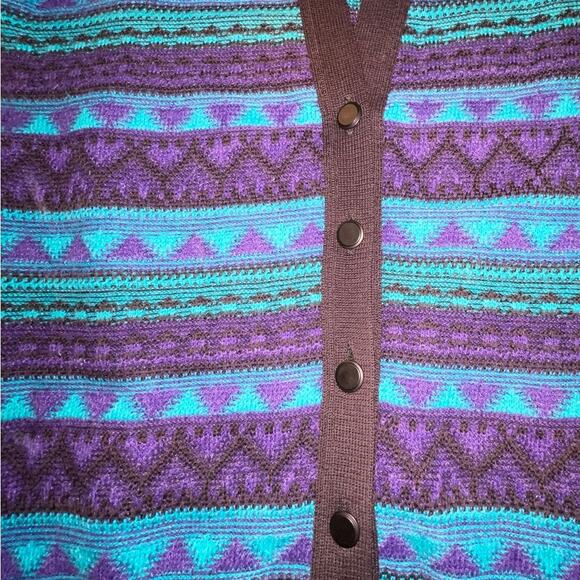 Nanook Wool Blend Cardigan - Women's Size M - Made in Canada - Picture 3 of 7